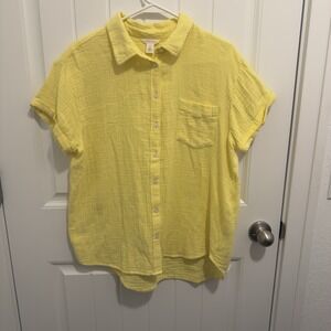 Caslon Women's Bright Yellow Short Sleeve Button Down Casual Top Size Medium